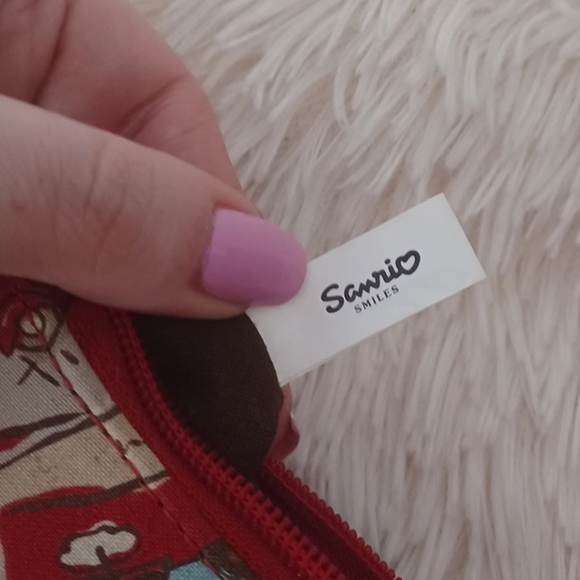 Sanrio Hello Kitty Vintage Purse 2003 - Picture 7 of 9